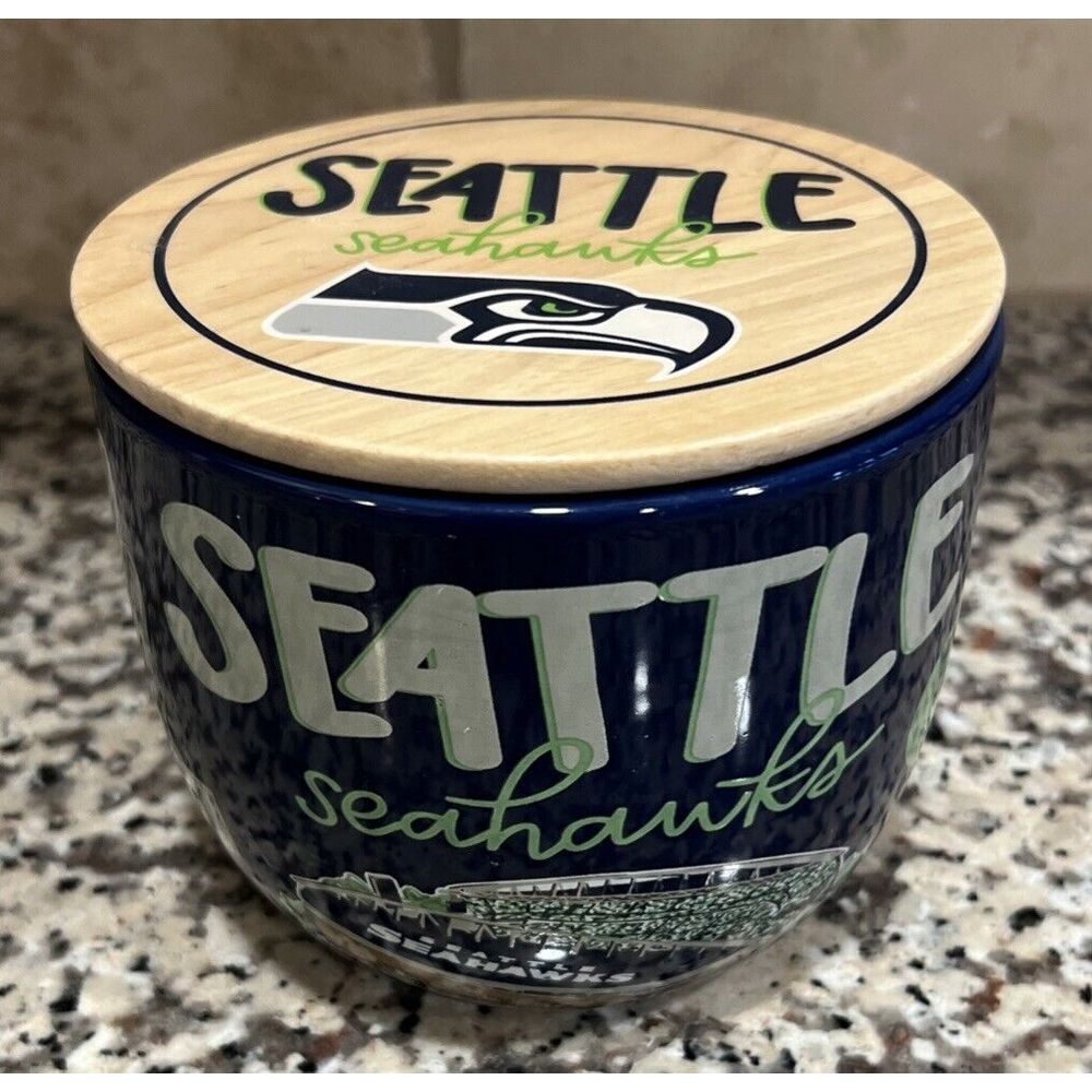 New Seattle Seahawks Wood Lid‎ 3 Wick Large Candle Cedarwood All Over Print